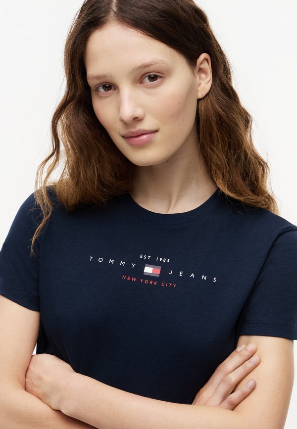 Tommy Jeans LINEAR TEE