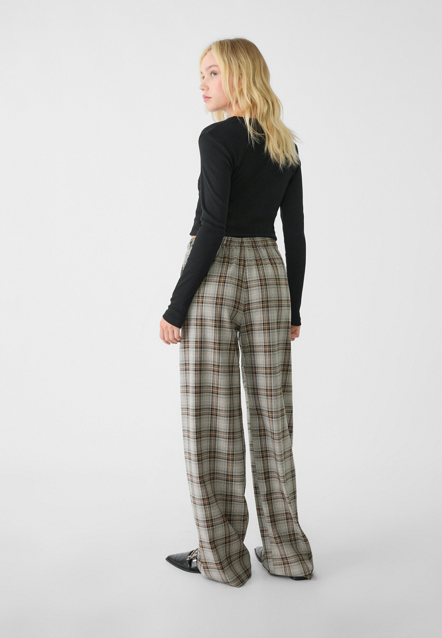 Stradivarius FLOWING SMART CHECK