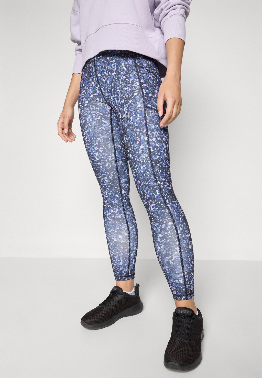 DKNY Sport