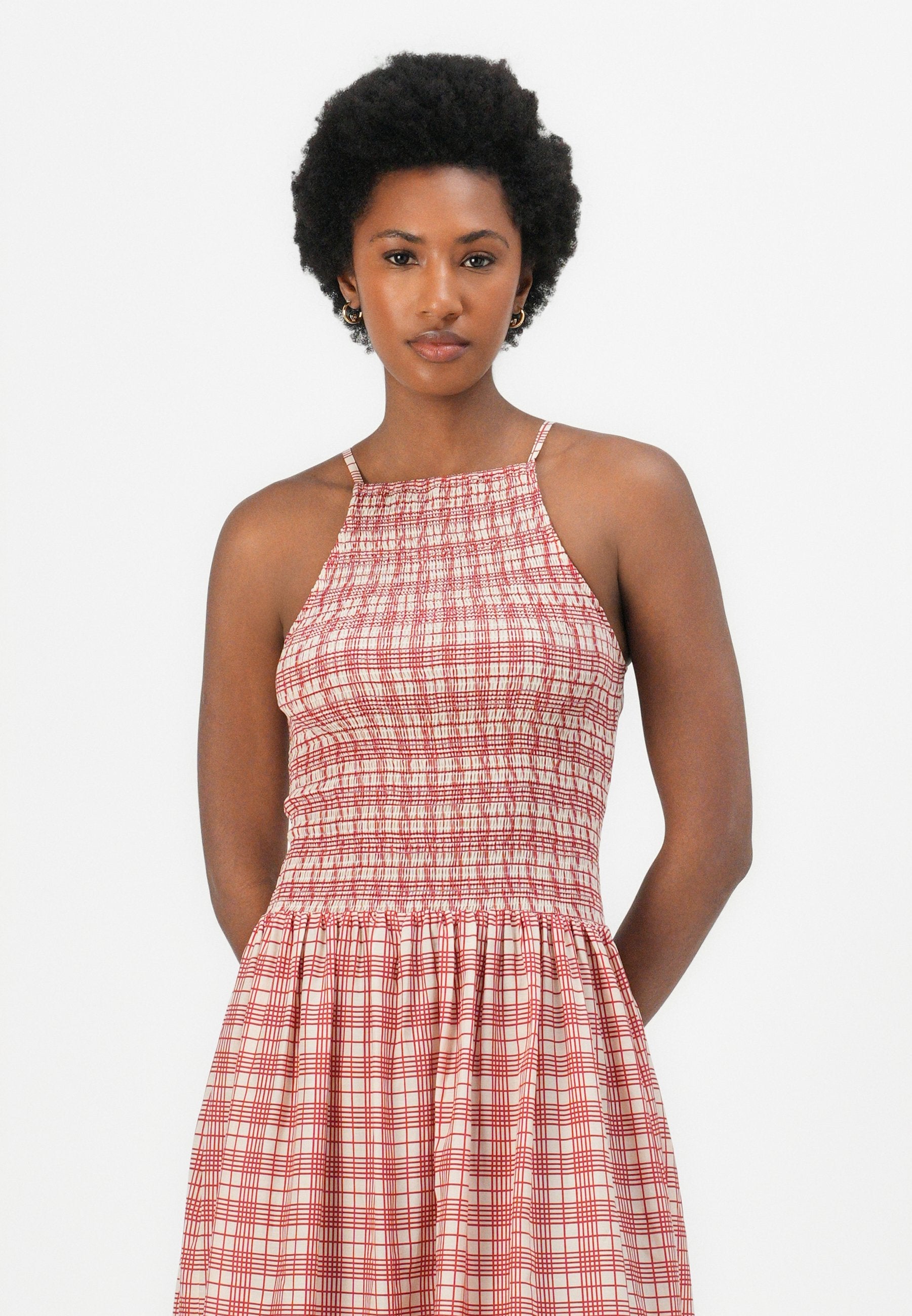 SHIRRED SLEEVELESS MIDI DRESS Media 5