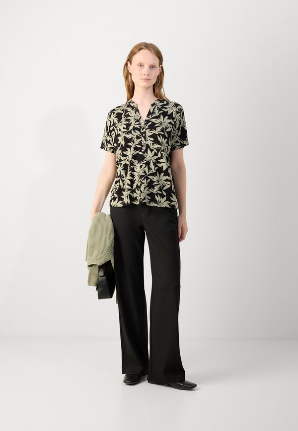 Marc O'Polo SHORT SLEEVE PLACKET AT FRONT