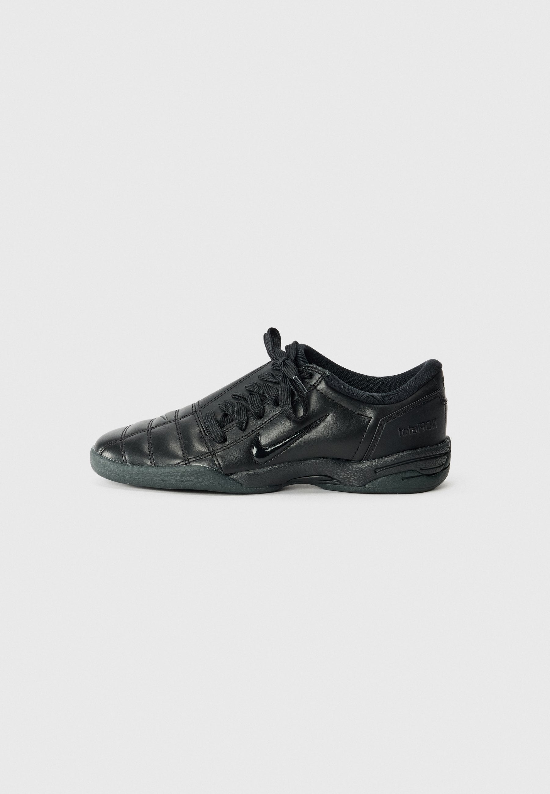 Nike Sportswear NIKE T90
