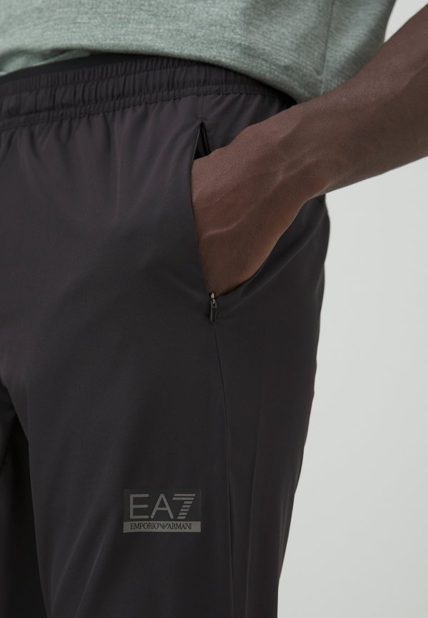 EA7 Emporio Armani VENTUS7
