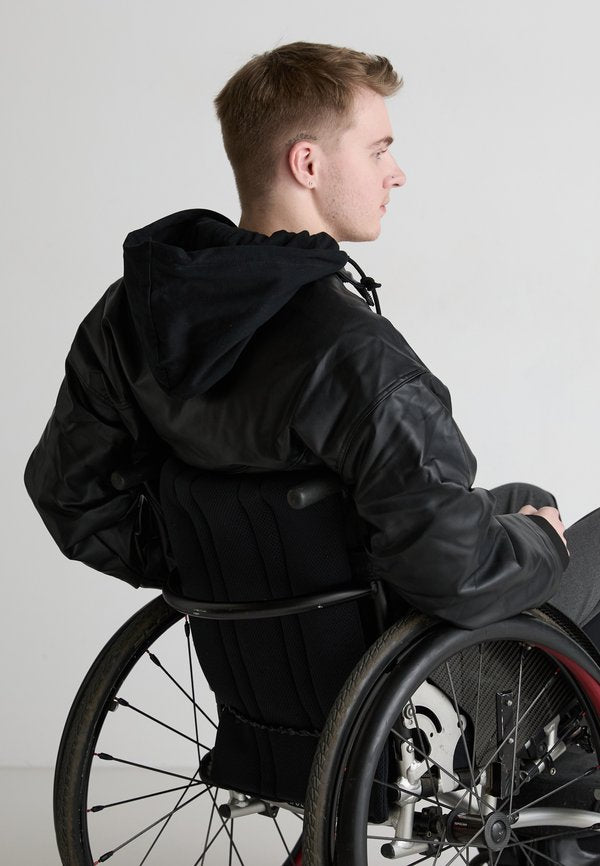 YOURTURN by Zalando UNISEX ADAPTIVE HOODED PU JACKET