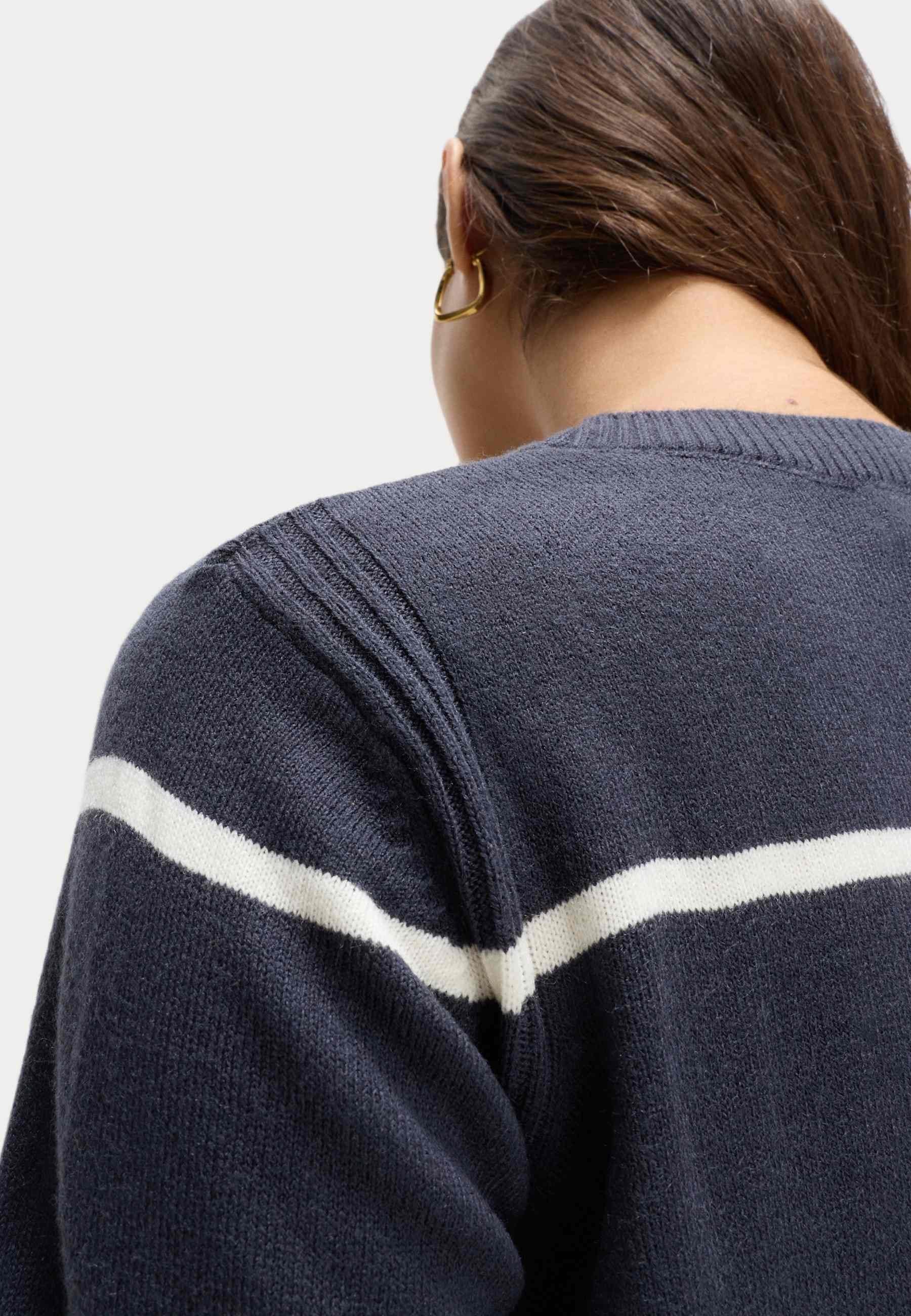 Marks & Spencer SUPERSOFT STRIPED CREW NECK