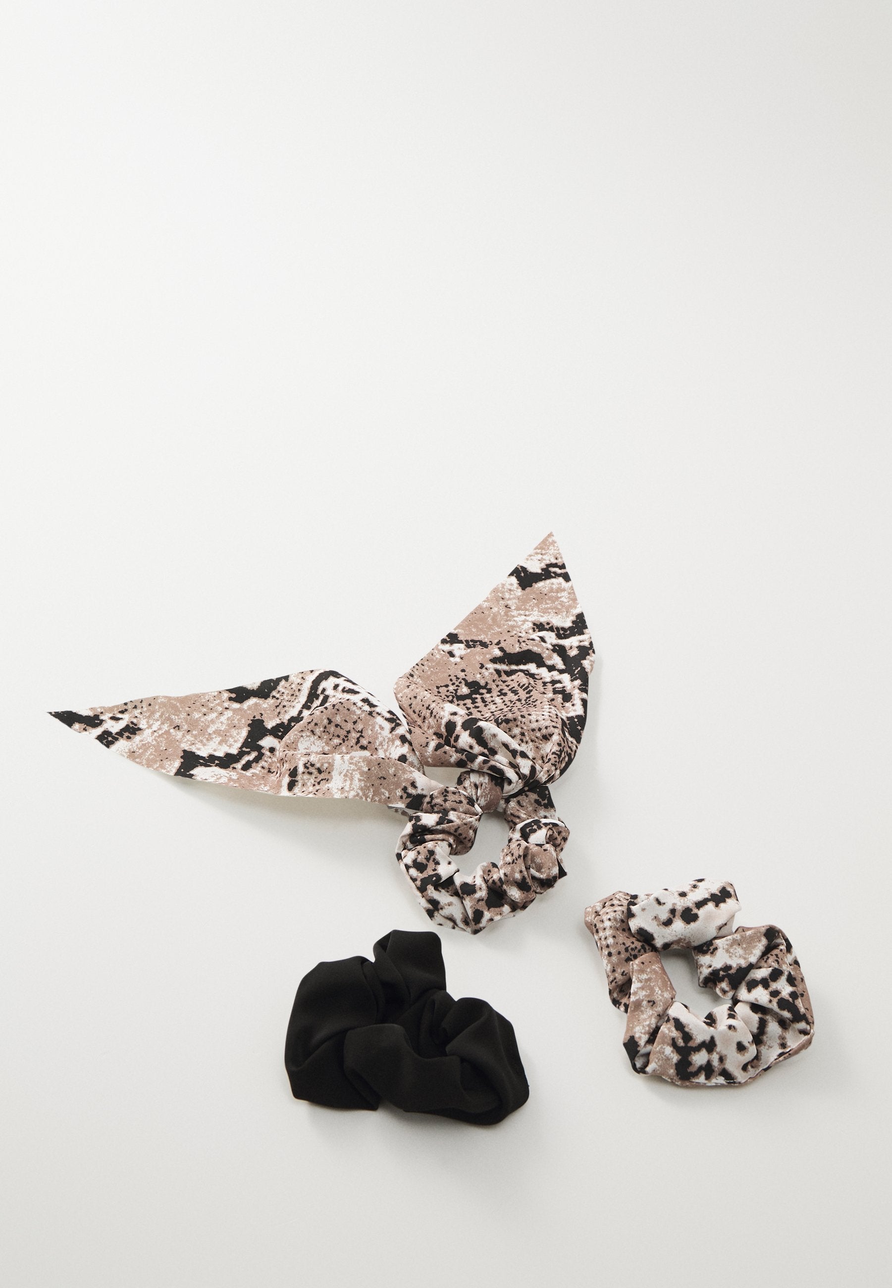 Pieces PCRITA SCRUNCHIE 3 PACK
