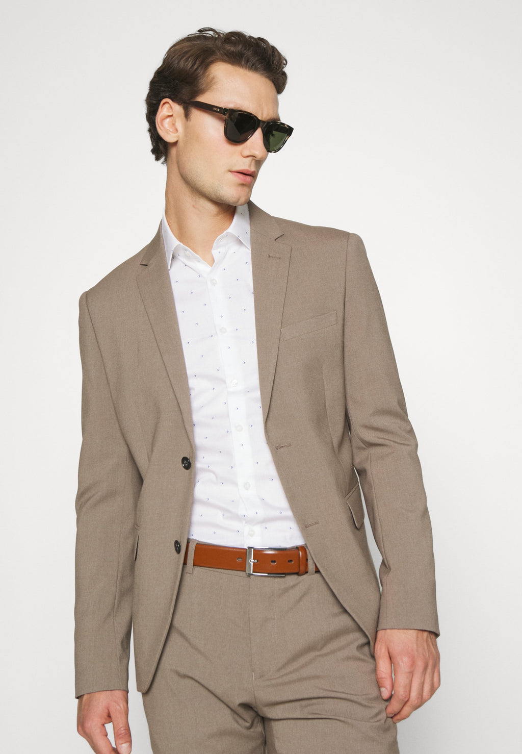 PLAIN MENS SUIT SET Media 7