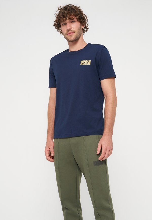 EA7 Emporio Armani