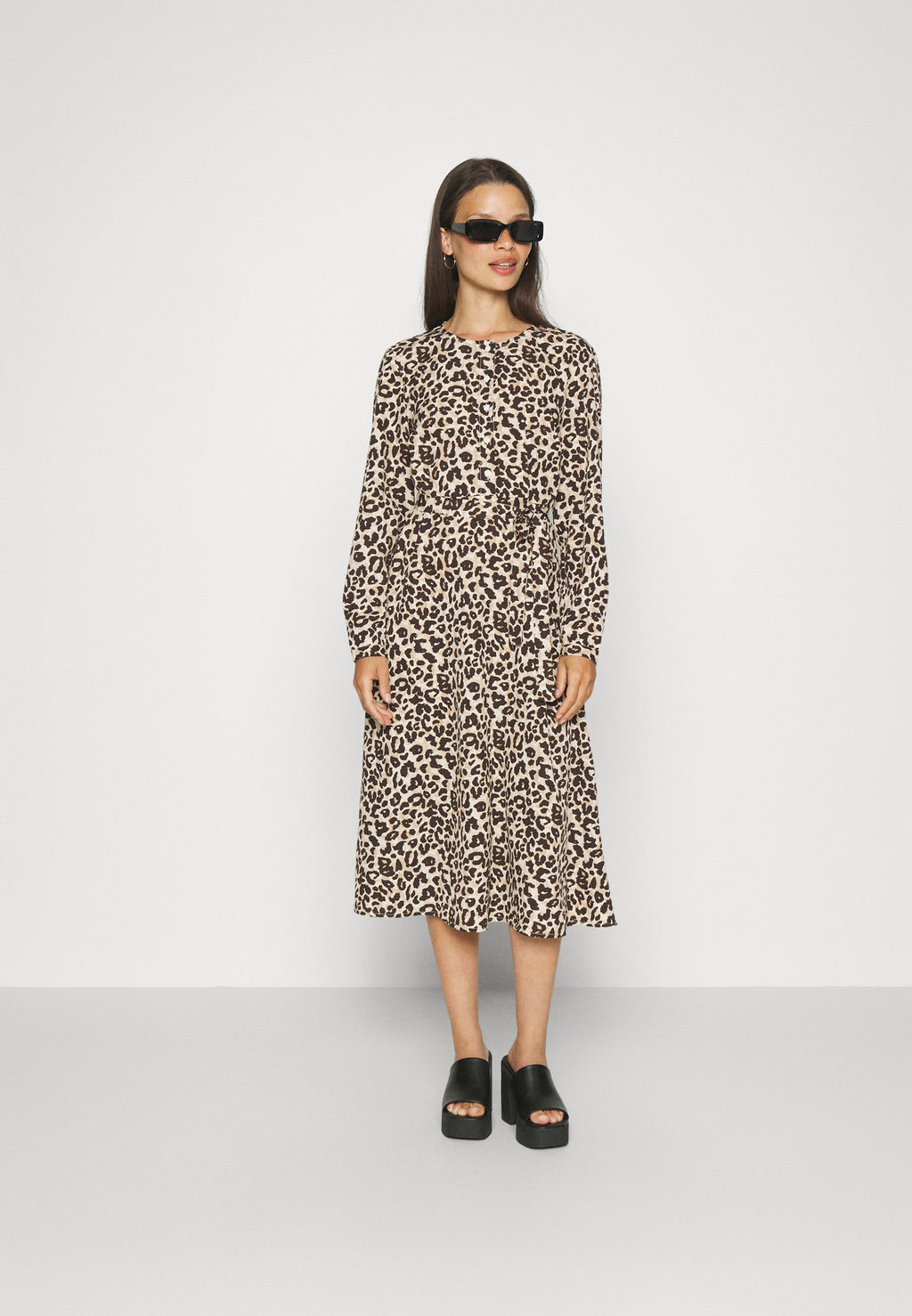 Pieces Petite PCNESSA MIDI DRESS