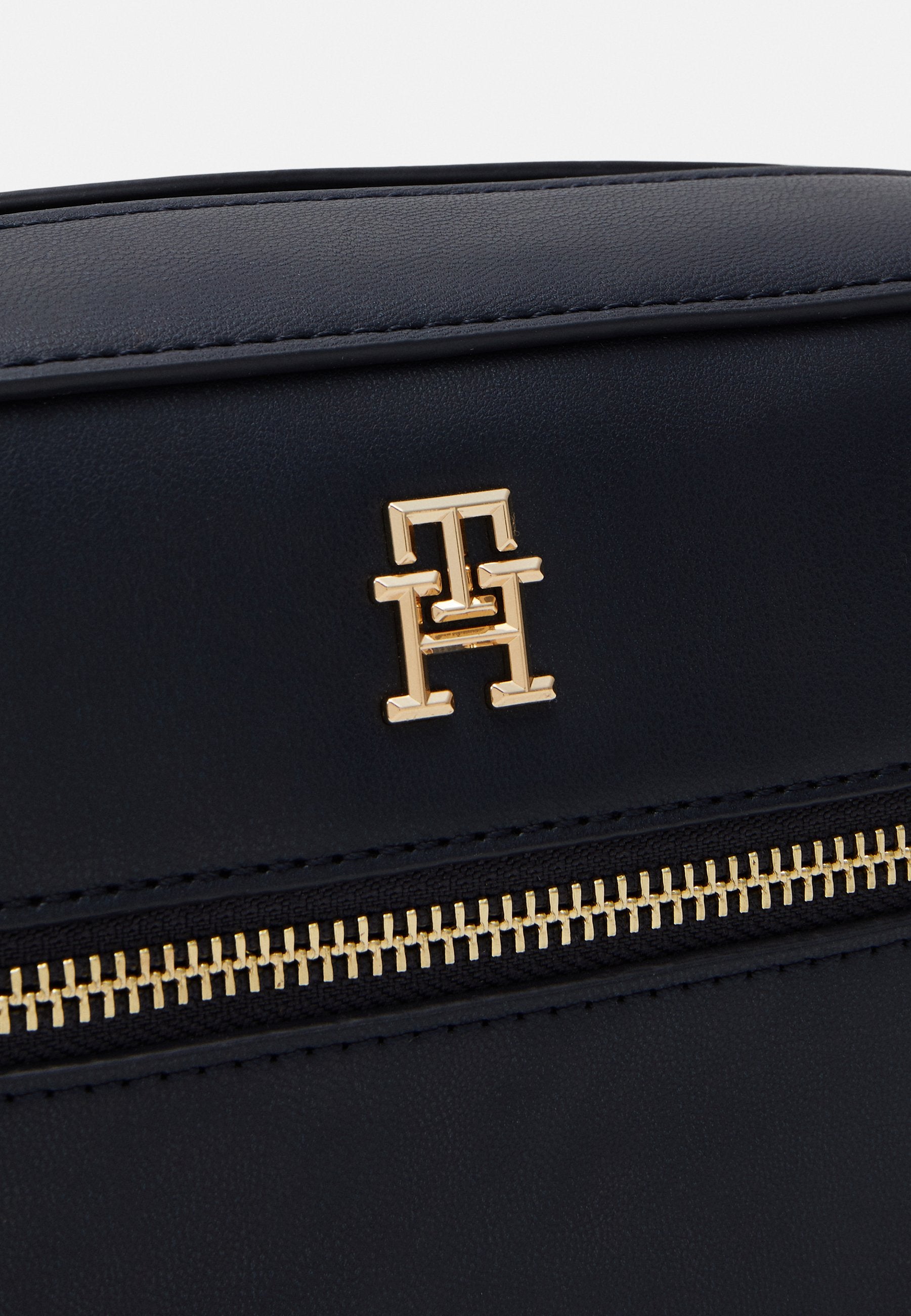 Tommy Hilfiger ICONIC CAMERA BAG CORP