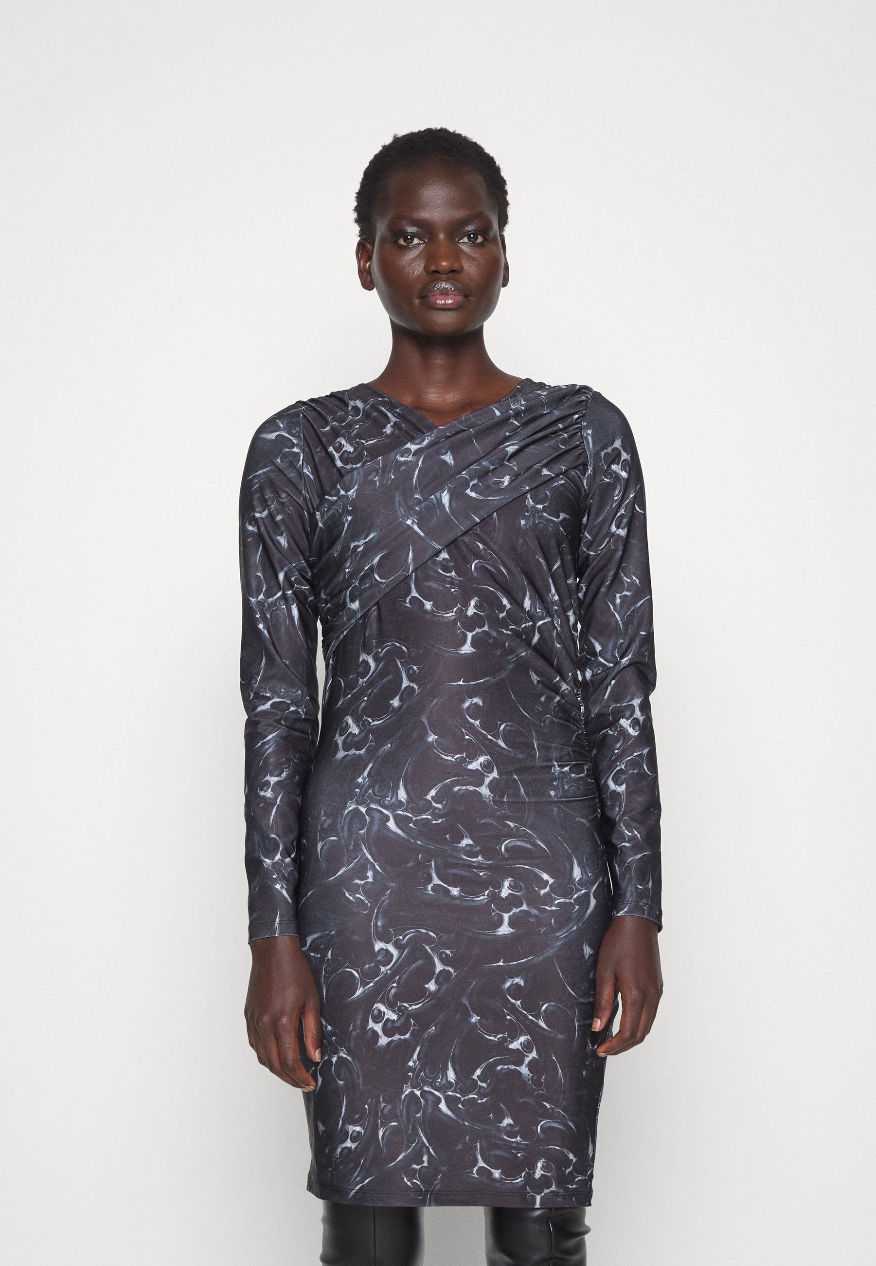 Han Kjøbenhavn CHROME TRIBAL SHORT DRESS