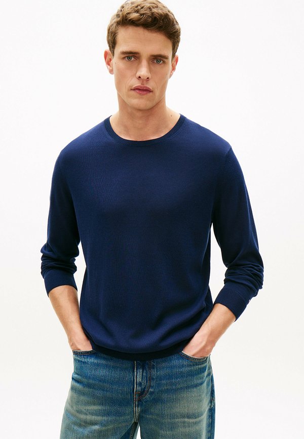 Tommy Hilfiger SMART CASUAL CREW NECK  - Jumper - navy iris