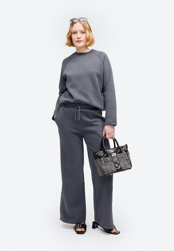 Even&Odd ADAPTIVE TRACKSUIT SET