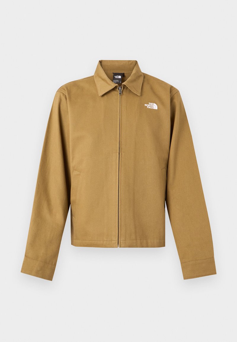 Hellbraune Herrenjacke mit Reißverschluss, Kragen, langen Ärmeln, Seitentaschen und weißem The North Face-Logo auf der Brust.