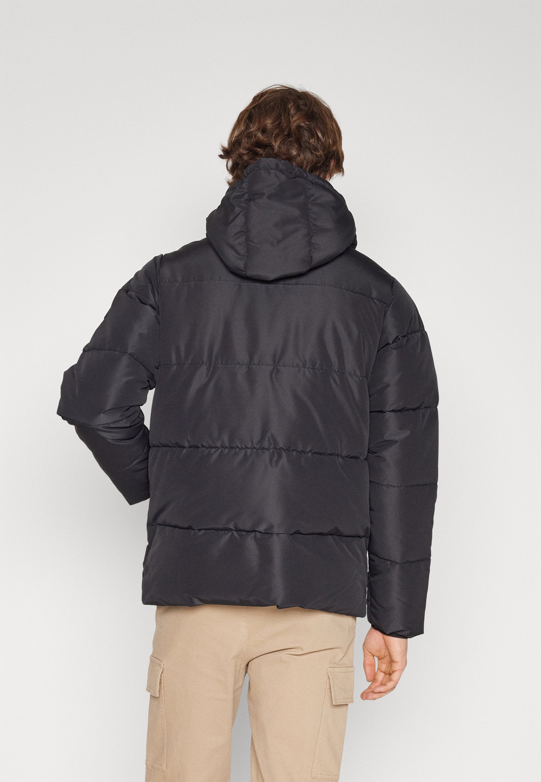Puffer ONSCARL Puffer Media 4