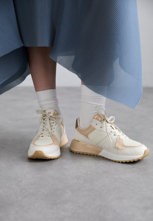MICHAEL Michael Kors JAIME TRAINER