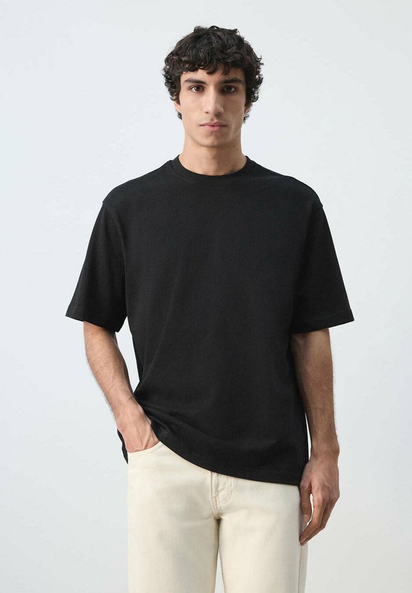Mango ADULT - Basic T-shirt - noir