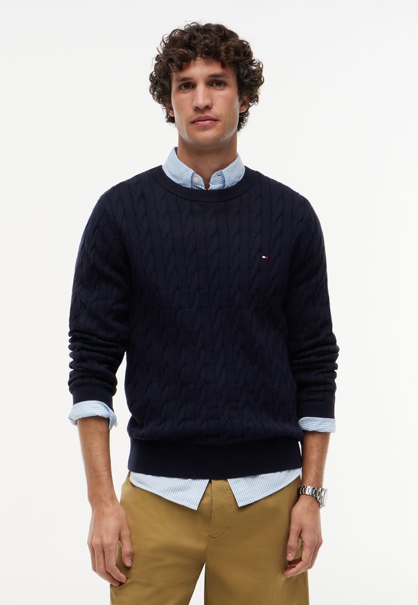Tommy Hilfiger CLASSIC CABLE CREW NECK  ELEVATED ESSENTIALS - Jumper - desert sky