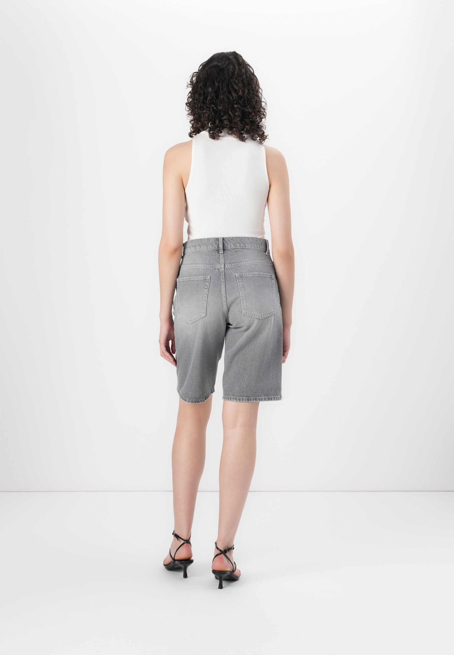 ONLY Denim ONLMATE mid waist gy fit
