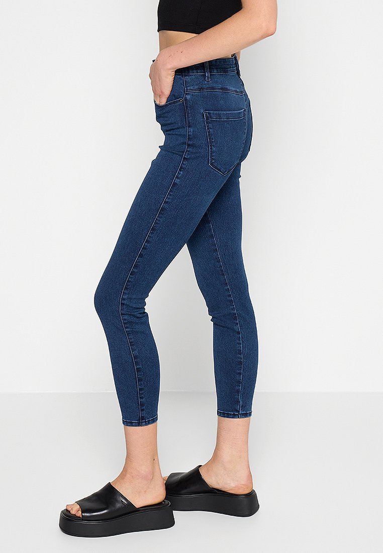 ONLY Petite Jeans Skinny Fit Media 2