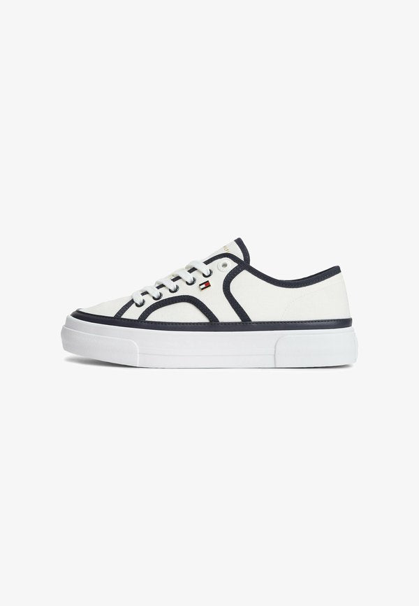 Tommy Hilfiger Trainers - ecru space blue