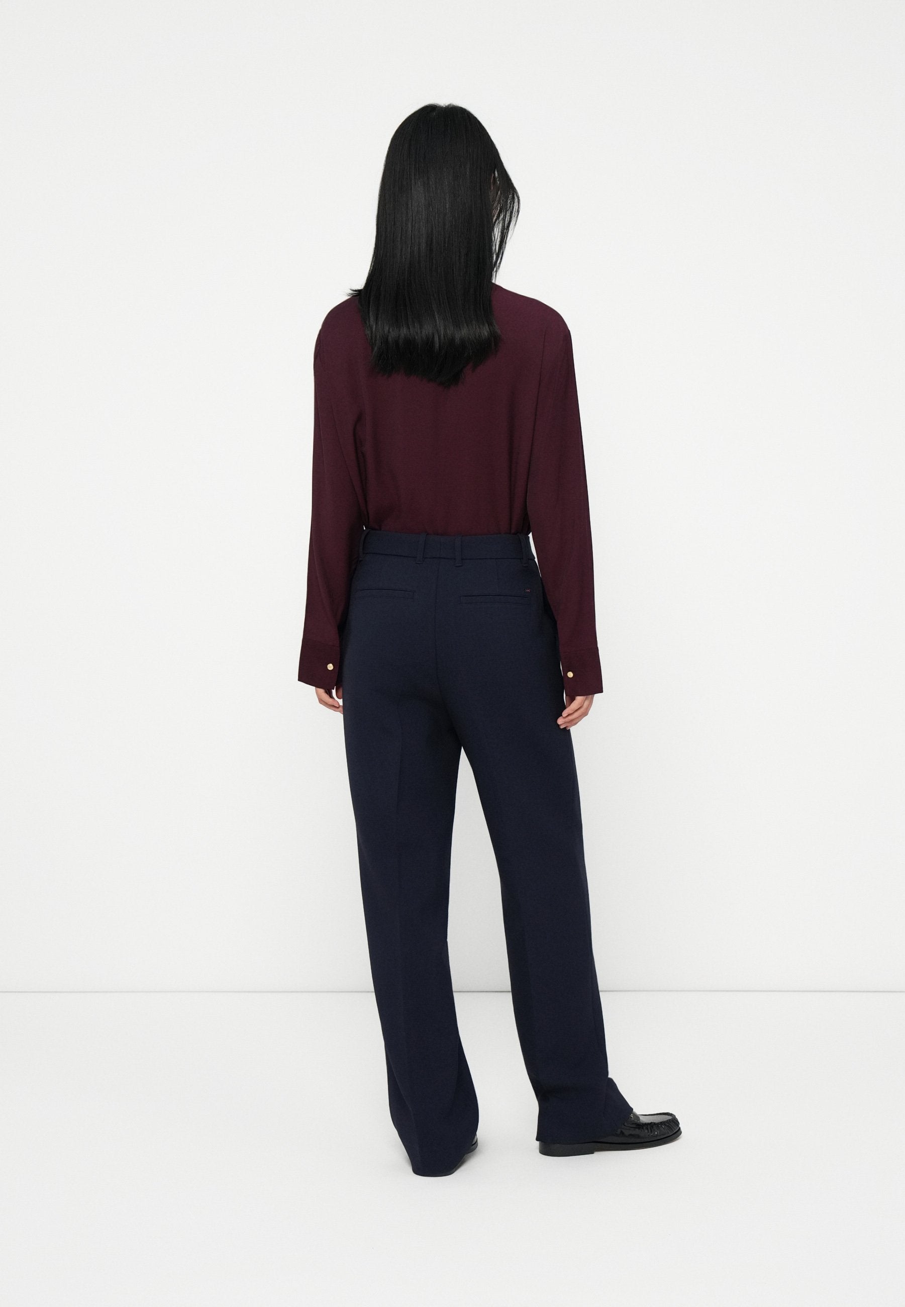 PUNTO RELAXED STRAIGHT PANT Media 4