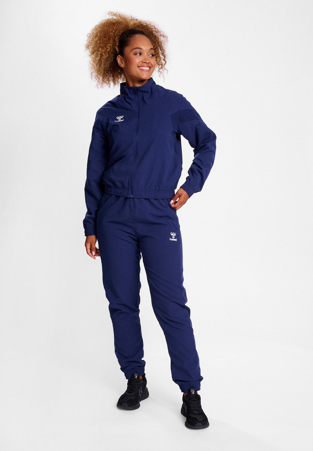 Hummel TRAVEL