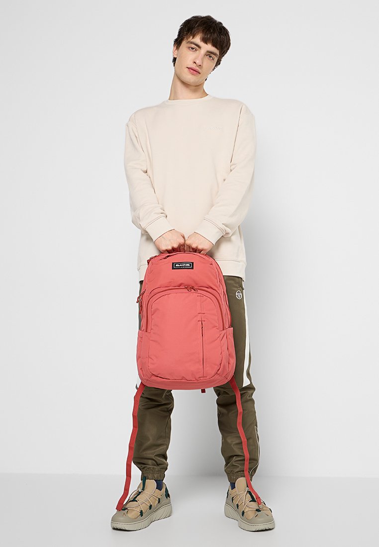 Dakine