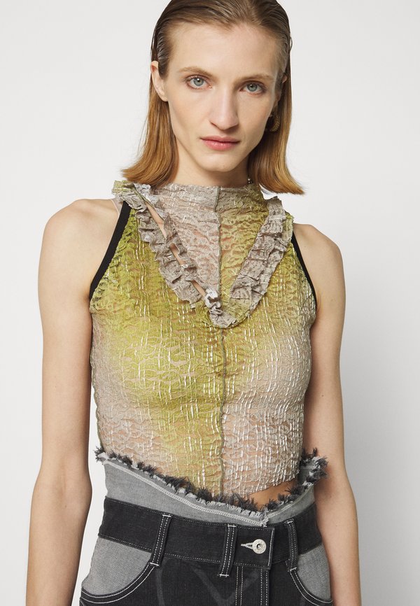 Clear To Rain SLEEVELESS STRETCHED