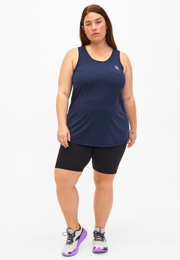 Active by Zizzi MIT RUNDHALSAUSSCHNITT