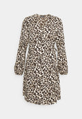 Pieces Petite PCNESSA WRAP DRESS
