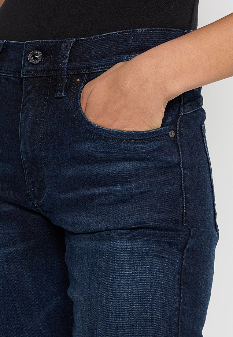 LHANA SUPER SKINNY Media 4