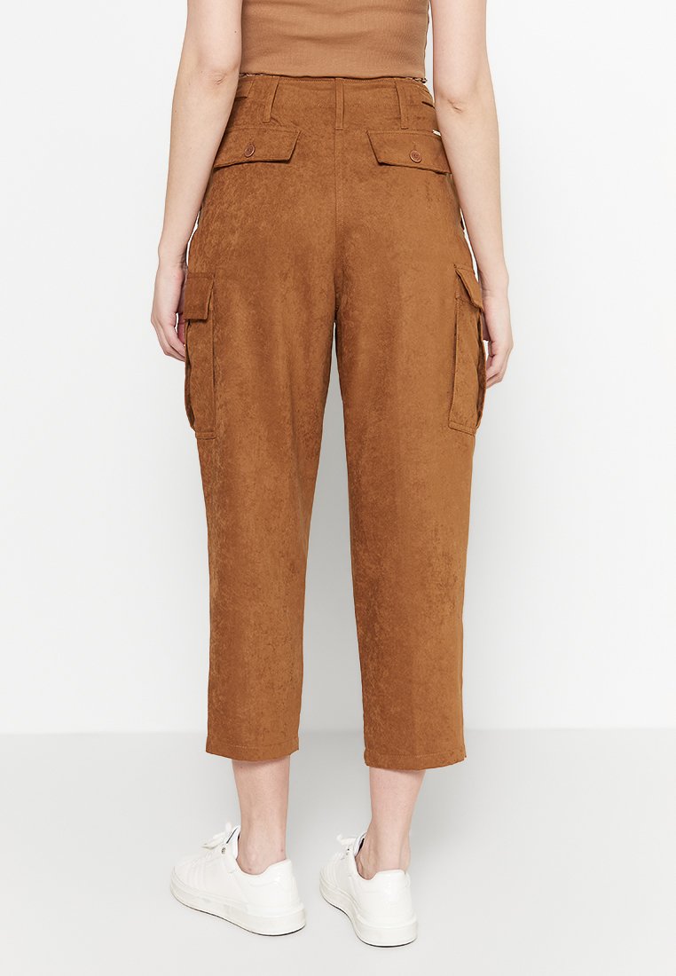 LIU JO TYULEN RELAXED FIT