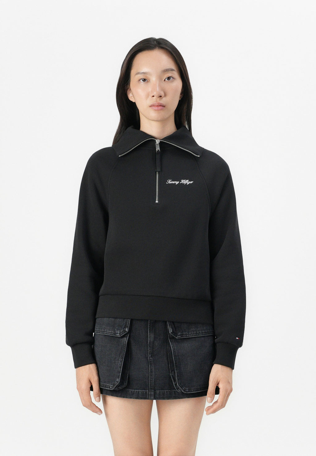 CLASSIC SCRIPT HALF-ZIP Media 3