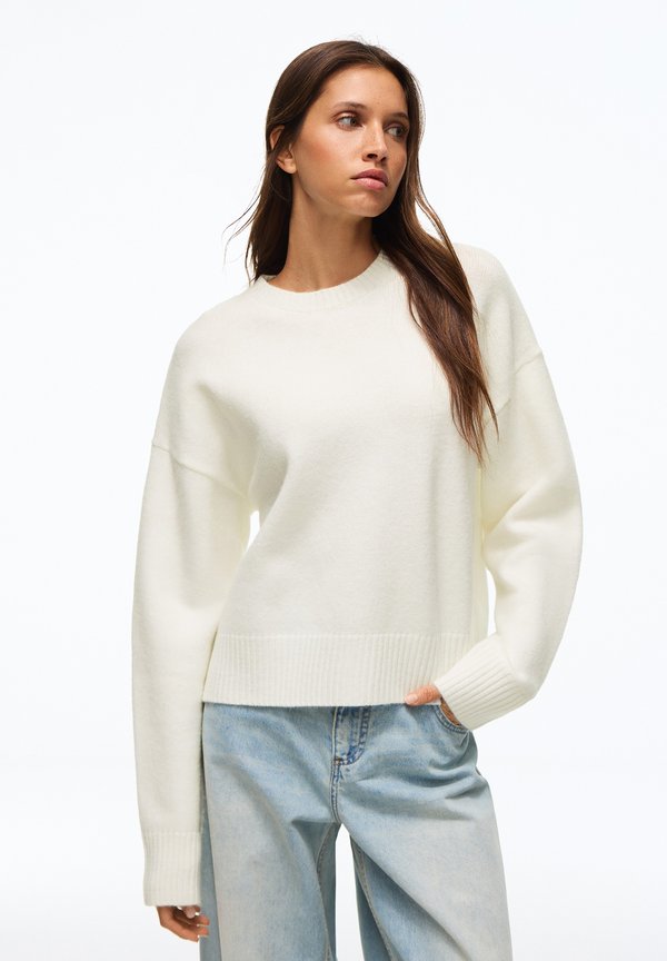 Bershka CREW NECK-JUMPER - Jumper - beige