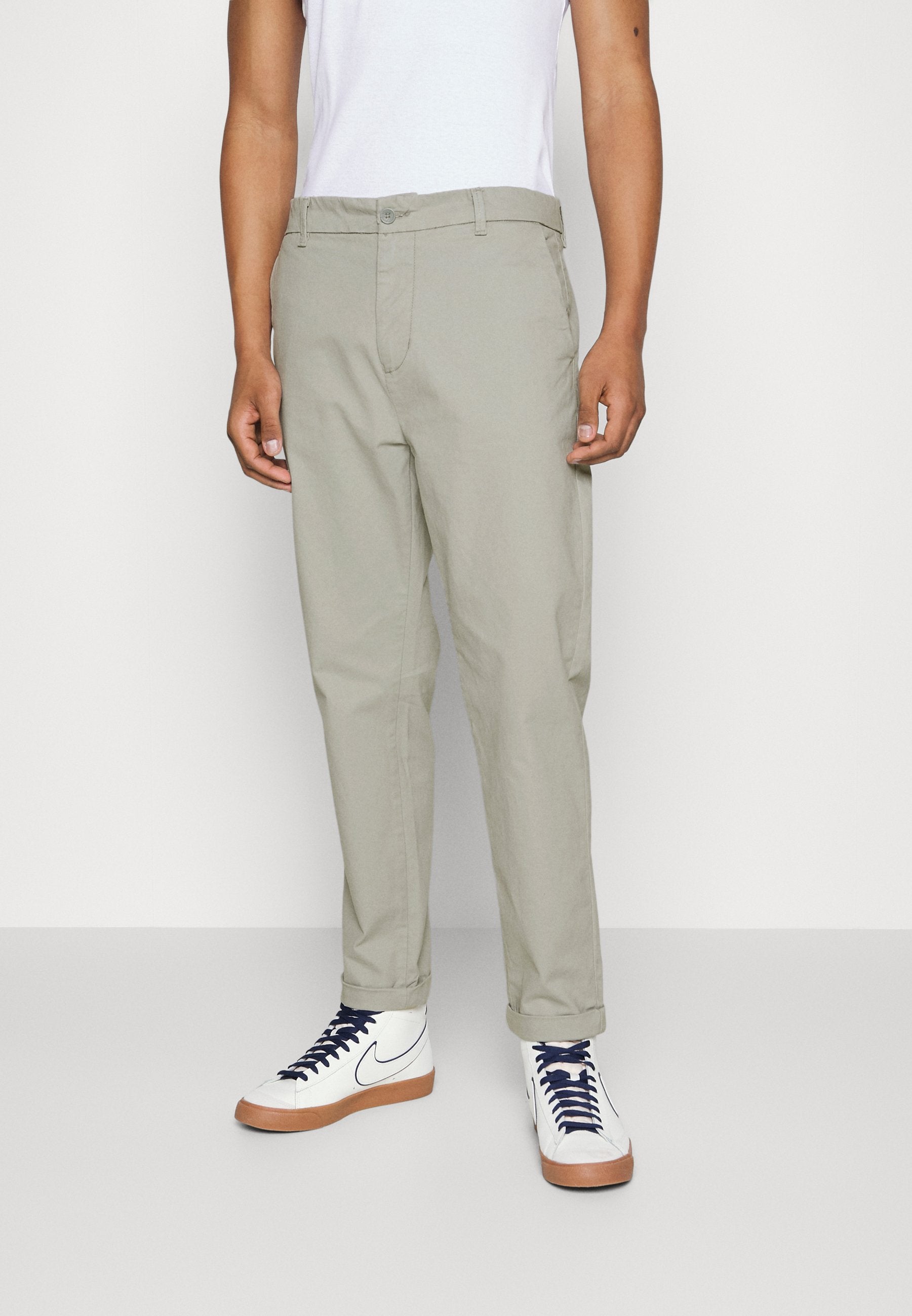 ONSKENT CROPPED PANT Media 3