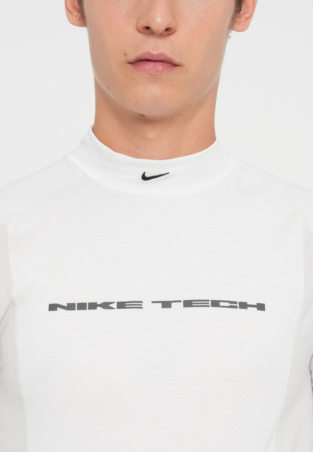 Nike Sportswear LAYER