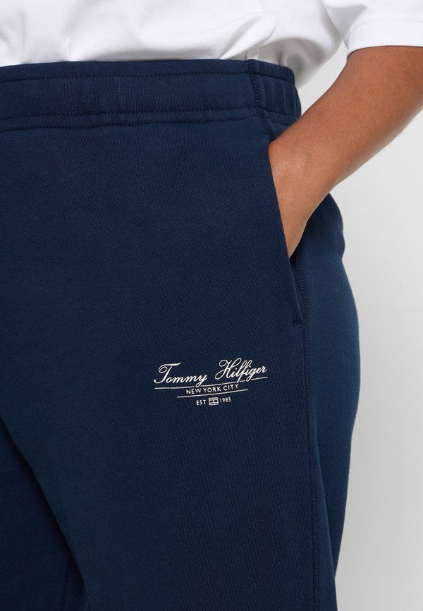 Tommy Jeans REGULAR FIT
