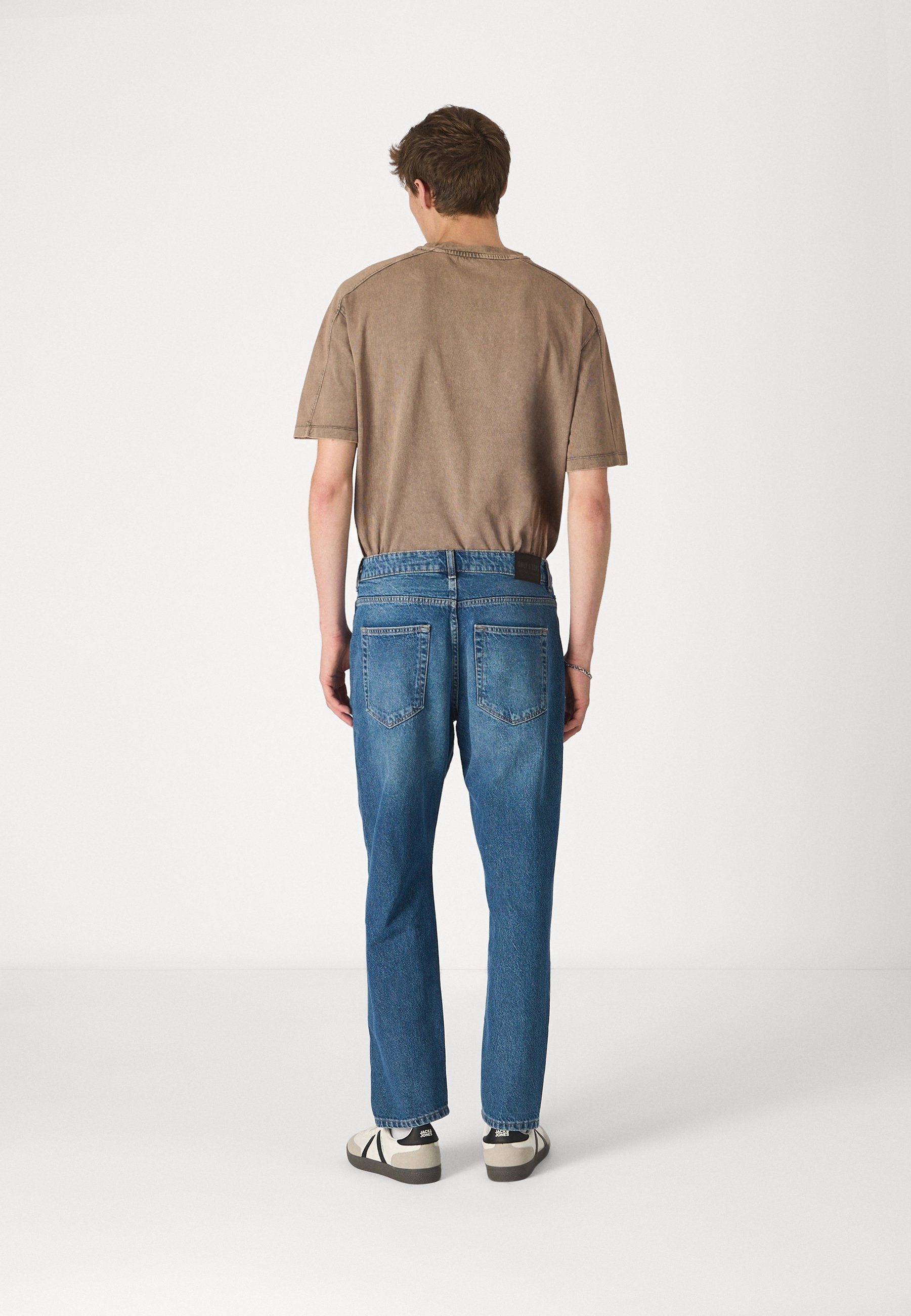 Relaxed fit ONSYOKE Straight Media 4
