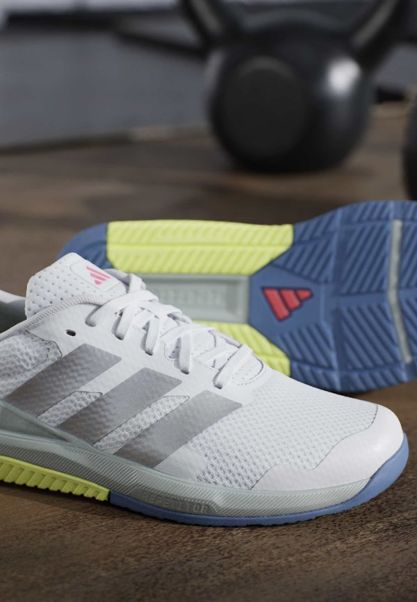 adidas Performance DS BASE