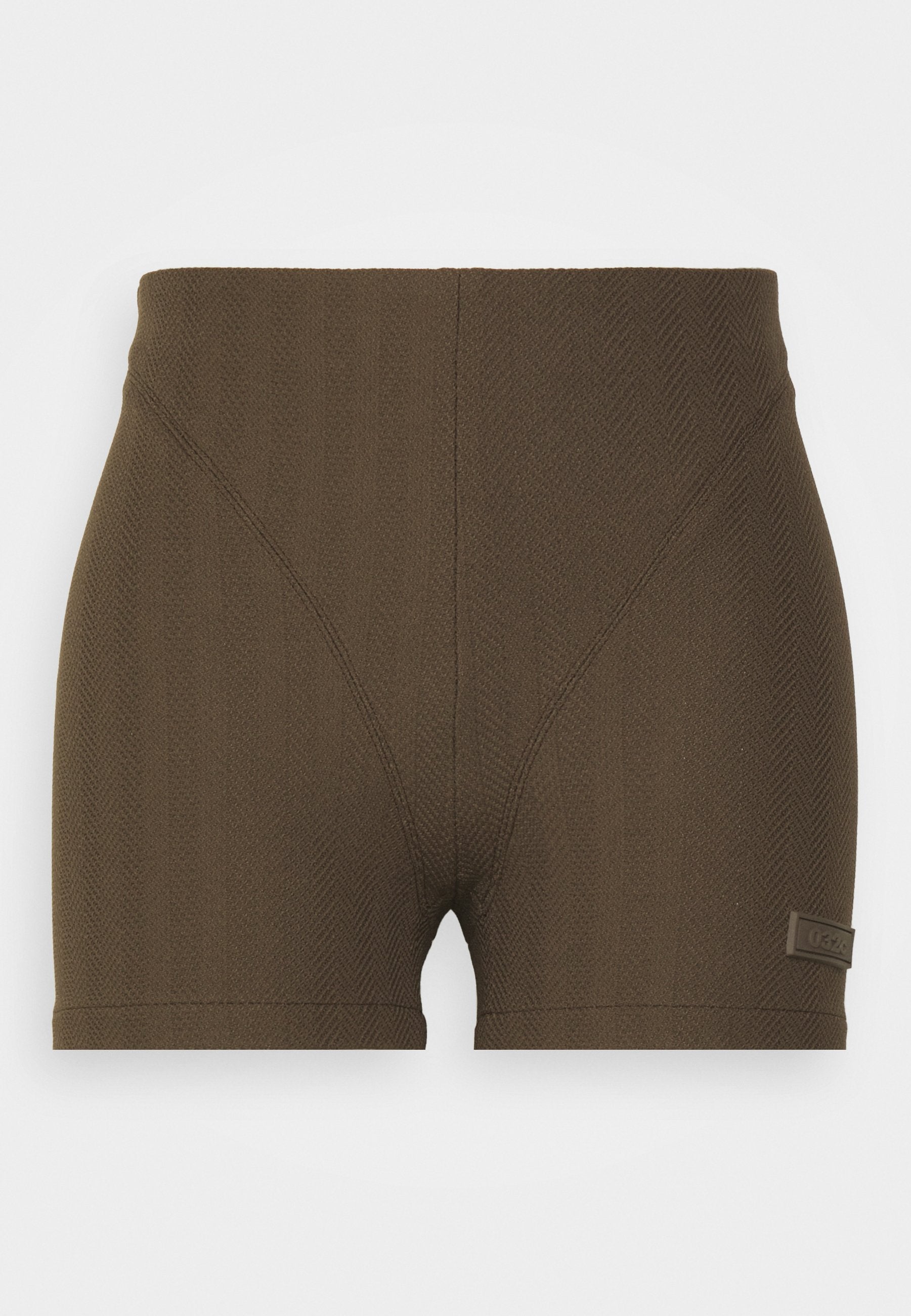 032c TRAPEZE STRETCH SUITING