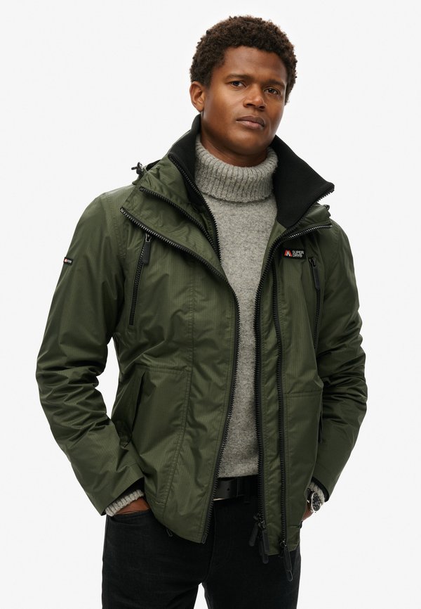 Superdry & Co HOODED MOUNTAIN  - Windbreaker - surplus goods olive green