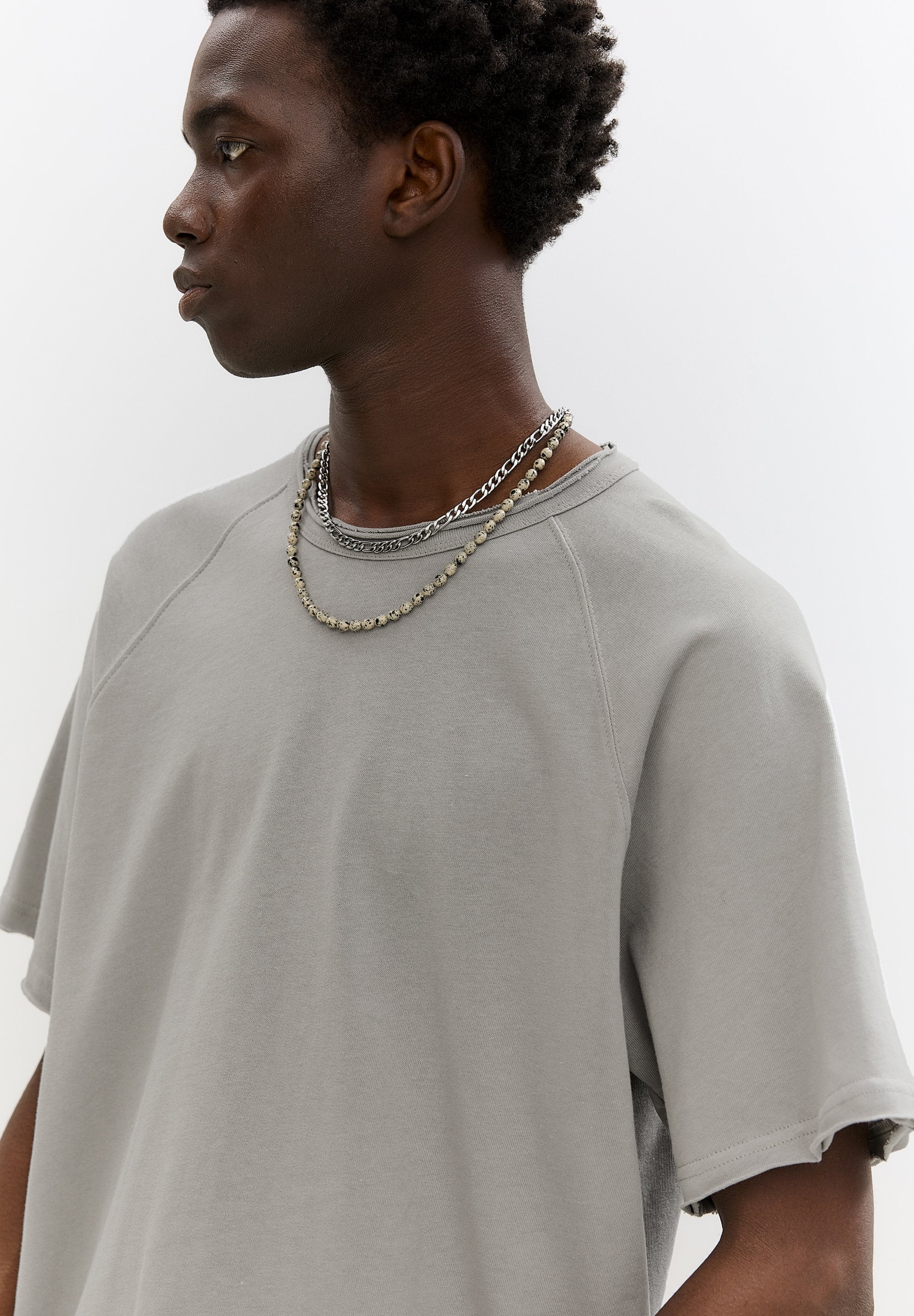 PULL&BEAR SHORT SLEEVE TRIMMED
