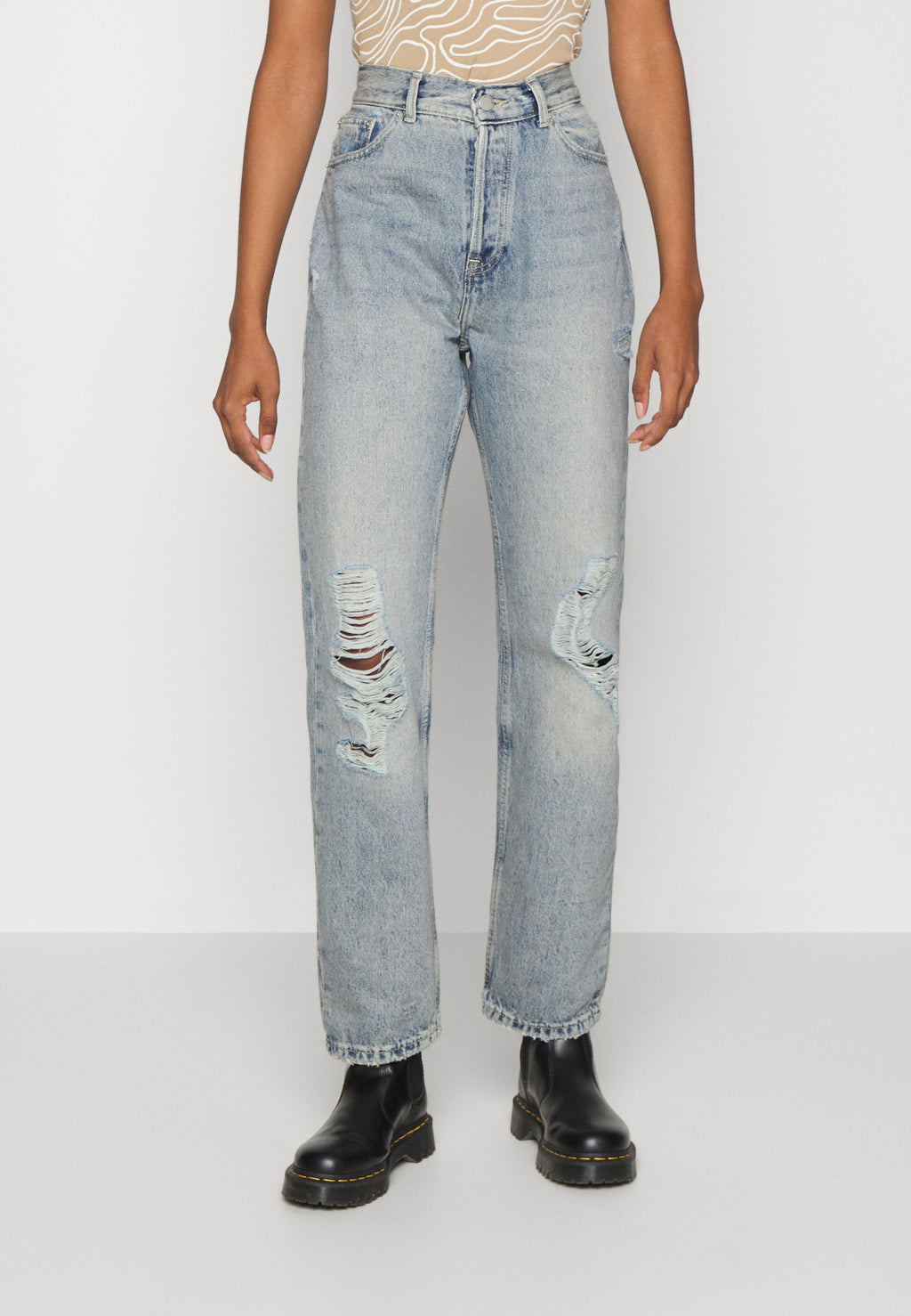 Dr.Denim BETH