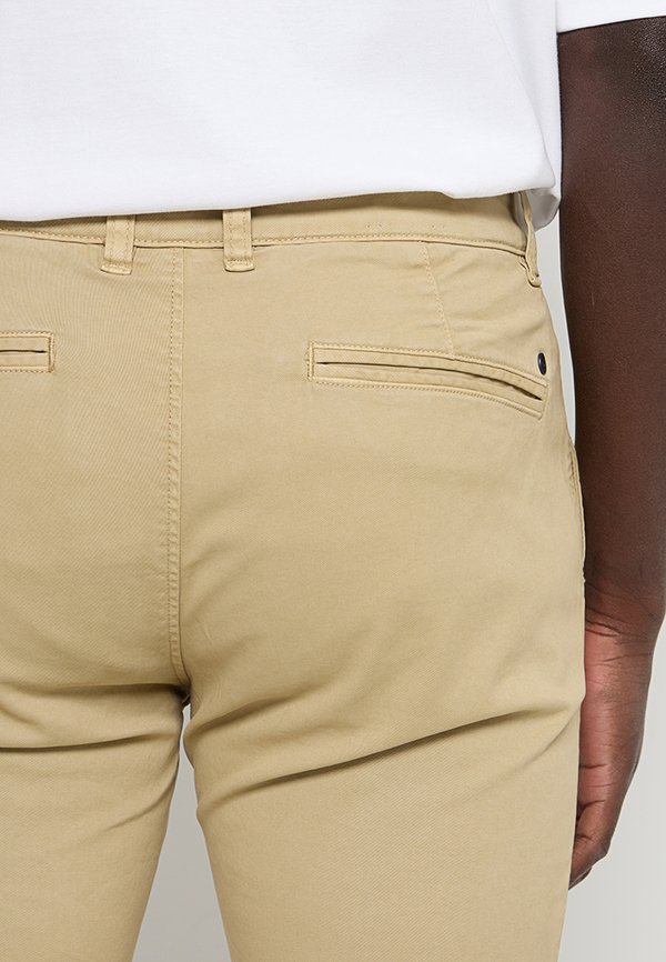 NN.07 MARCO SLIM FIT