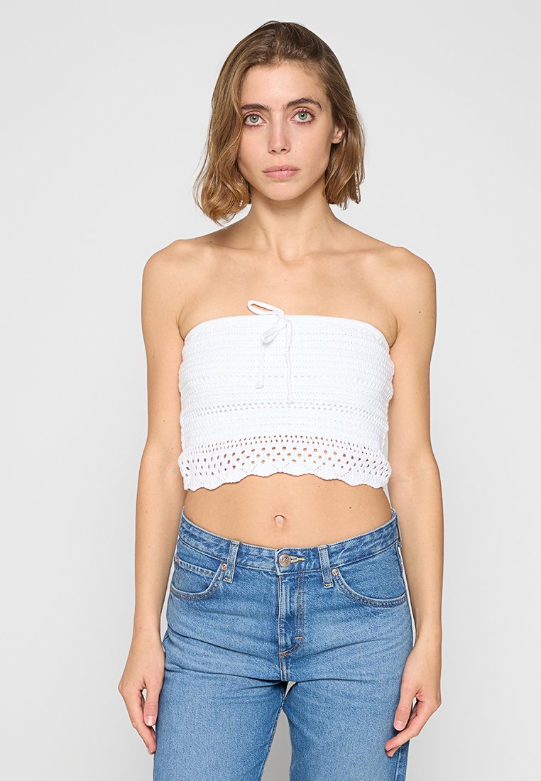 Hollister Co.