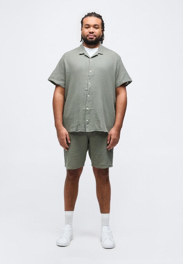 Jack & Jones JOREASTER PATRAS SHIRT SET - Shorts - mulled basil