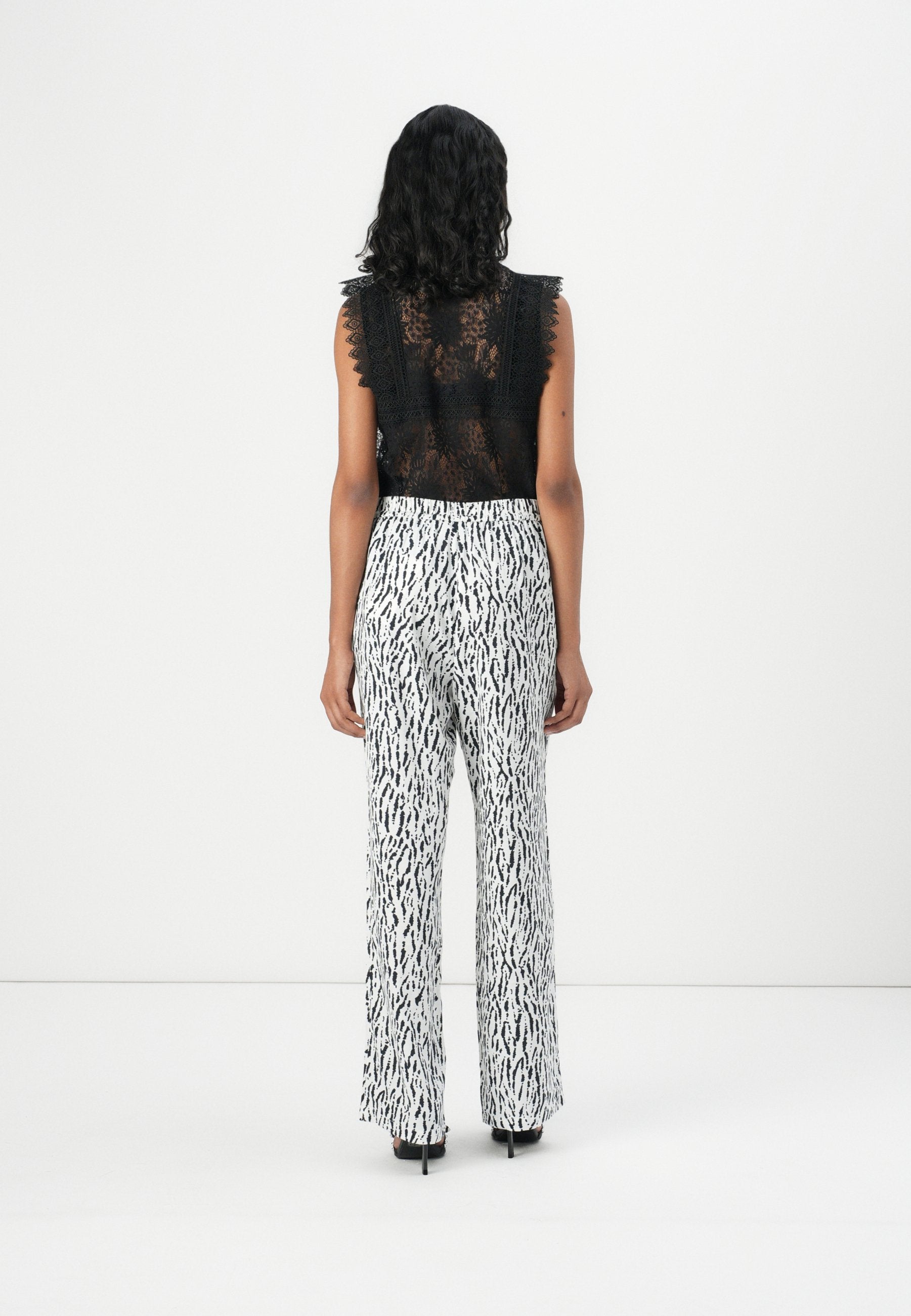 ONLTHALIA LIFE STRING PANT Media 4