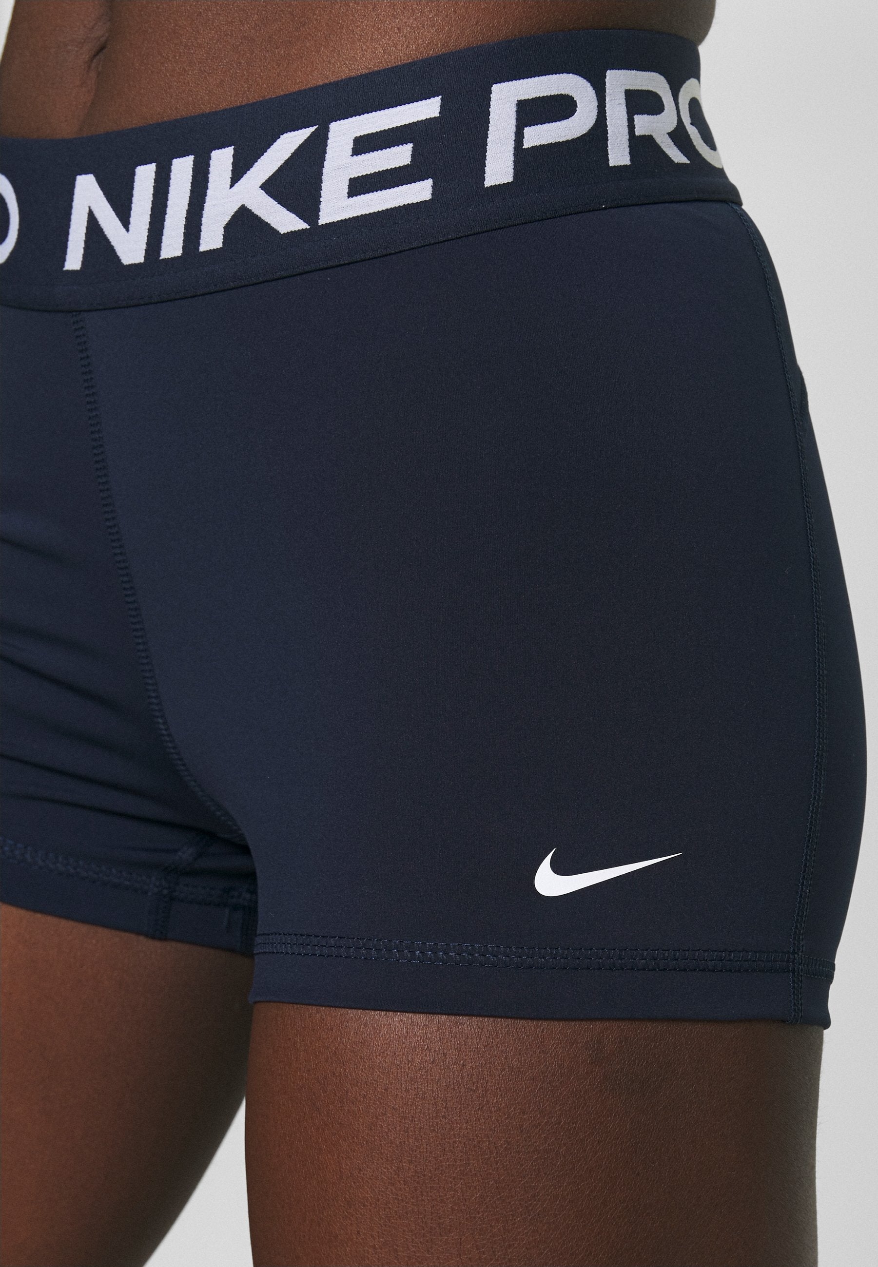 Nike Performance