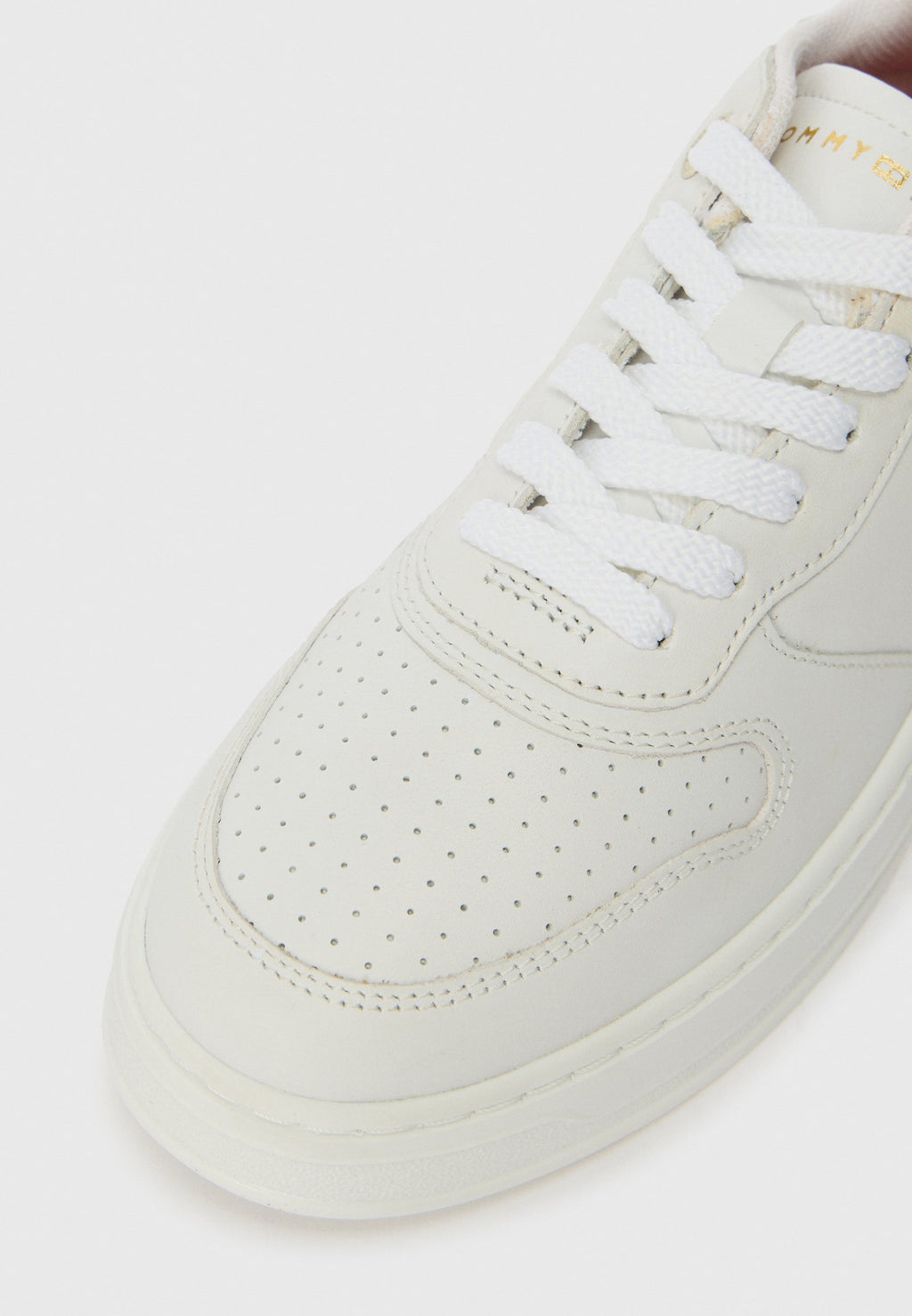 TH MONOGRAM LEATHER CUPSOLE TRAINERS Media 5